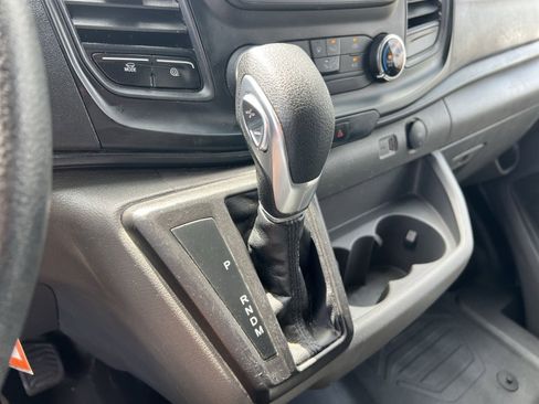 Used 2024 Ford Transit 250 148 High Roof Extended image 28