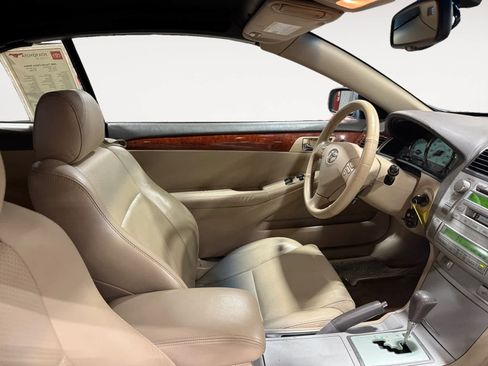 Used 2006 Toyota Solara SLE image 16