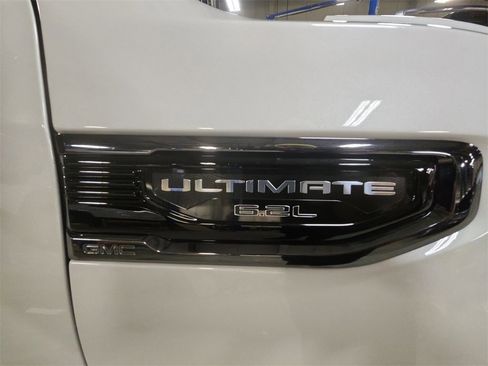 Certified 2024 GMC Sierra 1500 Denali Ultimate image 33