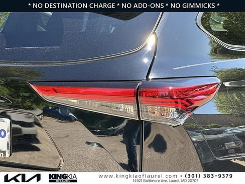Used 2022 Toyota Highlander Limited w/ Protection Package #3 (TMS) AWD/4WD image 29