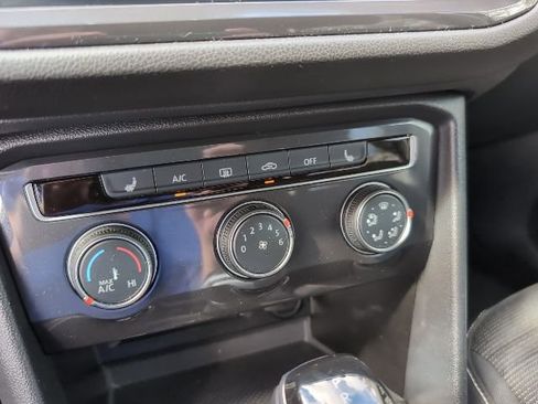 Used 2024 Volkswagen Tiguan S image 19