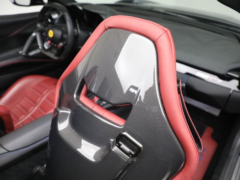 Certified 2022 Ferrari 812 GTS image 20