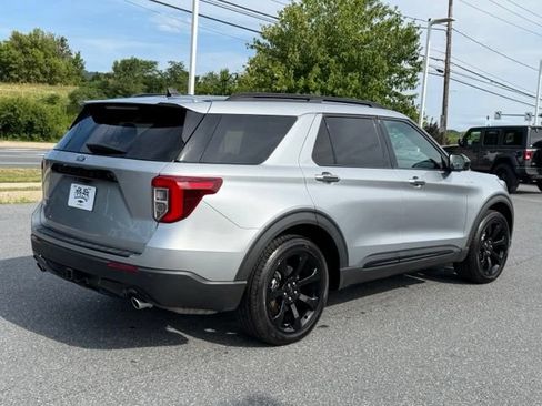 Used 2023 Ford Explorer ST-Line w/ Class IV Trailer Tow Package RWD image 14