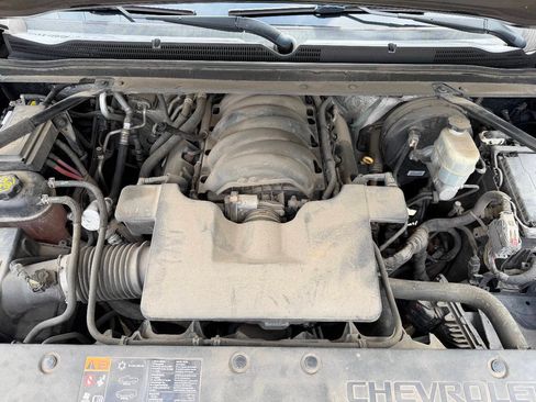 Used 2015 Chevrolet Tahoe LTZ AWD/4WD image 22
