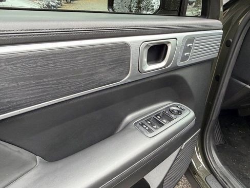 Used 2024 Hyundai Santa Fe Limited image 25