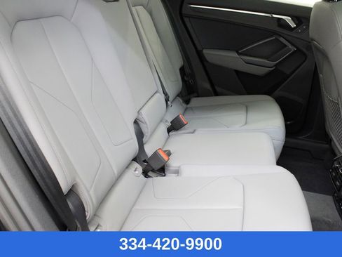 New 2025 Audi Q3 2.0T Premium image 18