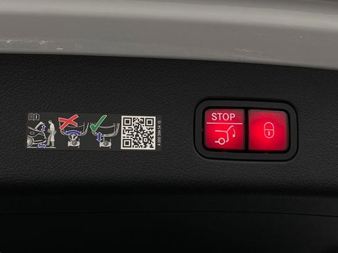 New 2026 Mercedes-Benz GLC 300 4MATIC image 6