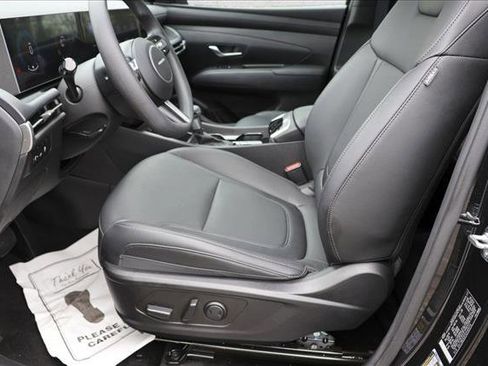 Certified 2025 Hyundai Santa Cruz SEL AWD/4WD image 11