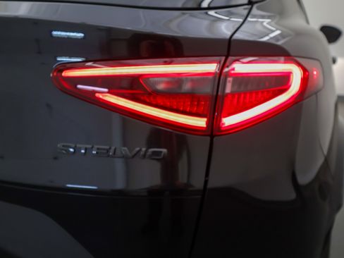 Used 2022 Alfa Romeo Stelvio Quadrifoglio w/ Active Assist Plus Package AWD/4WD image 42