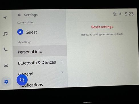 Used 2025 Toyota RAV4 XLE Premium image 32