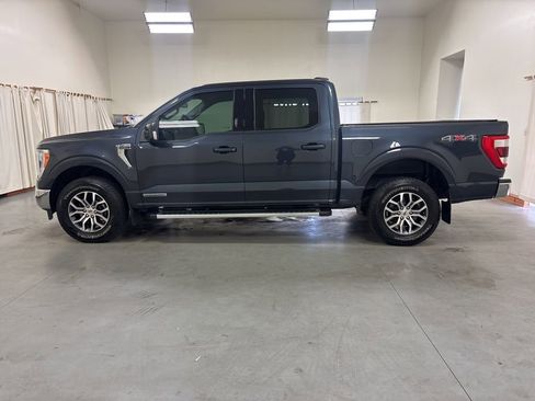 Used 2022 Ford F150 Lariat w/ Max Trailer Tow Package image 5