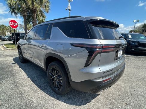 New 2026 Chevrolet Traverse LT w/ Midnight/Sport Edition FWD image 5