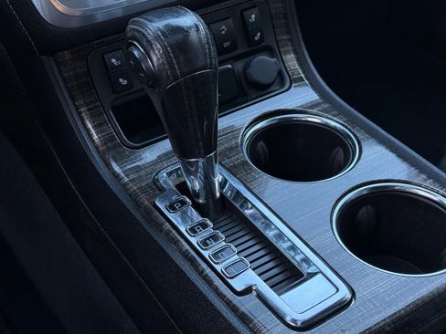 Used 2016 GMC Acadia SLT w/ Open Road Package image 28