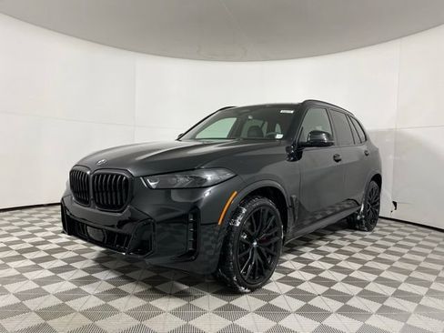 New 2026 BMW X5 xDrive40i w/ M Sport Package AWD/4WD image 3