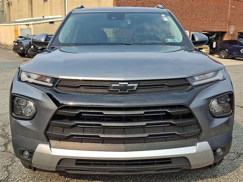 Used 2021 Chevrolet TrailBlazer LT w/ Convenience Package AWD/4WD image 2