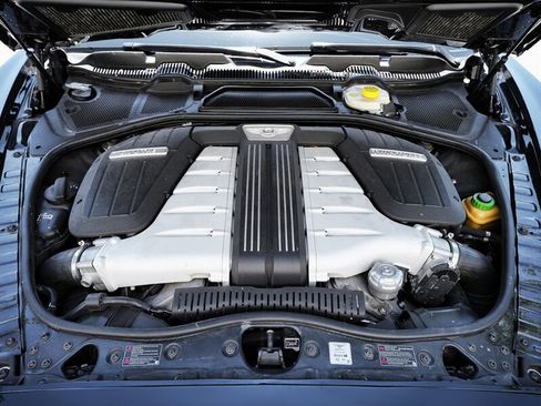 Used 2016 Bentley Continental GT image 31