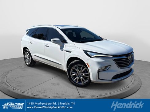 Certified 2023 Buick Enclave Essence w/ Experience Buick Package image 1