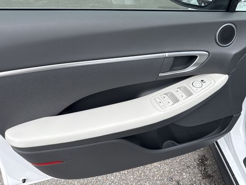 New 2026 Hyundai Sonata SE FWD image 7