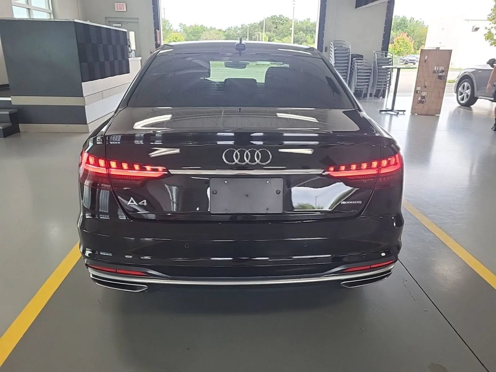 Used 2021 Audi A4 2.0T Premium w/ Convenience Package AWD/4WD image 3