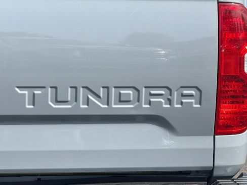 Used 2018 Toyota Tundra SR5 w/ TRD Off Road Package AWD/4WD image 21