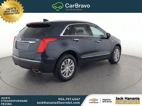 Used 2019 Cadillac XT5 FWD image 3
