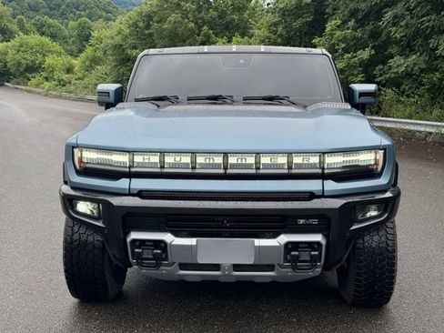 Used 2024 GMC Hummer EV 3X w/ Omega Edition AWD/4WD image 3