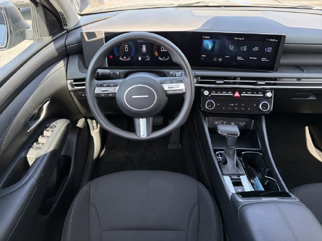 Used 2026 Hyundai Tucson SEL Plus FWD image 25