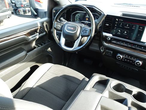 Used 2024 GMC Sierra 3500 SLE AWD/4WD image 37