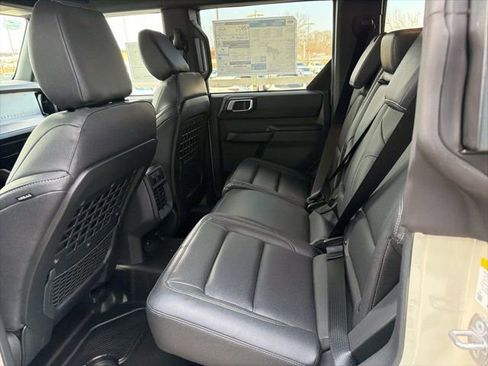 New 2026 Ford Bronco Big Bend w/ Black Diamond Package AWD/4WD image 10