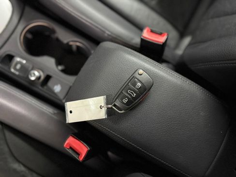 Used 2017 Audi Q3 2.0T Premium image 36