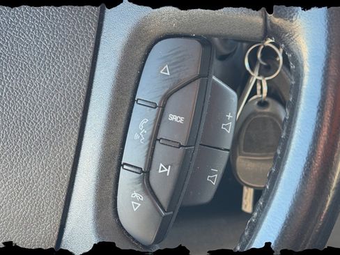 Used 2020 Chevrolet Express 3500 w/ Driver Convenience Package image 22