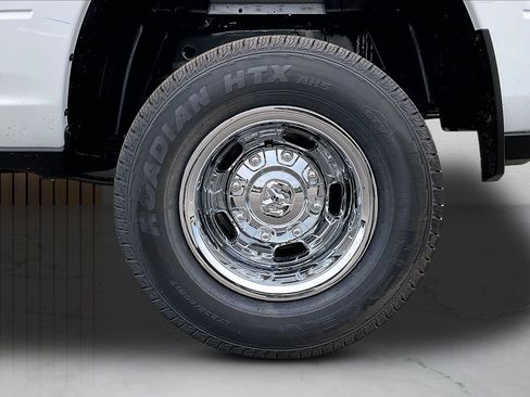 New 2026 RAM 3500 Tradesman AWD/4WD image 30