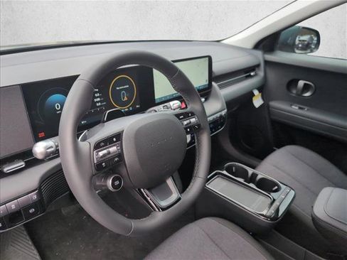 New 2026 Hyundai Ioniq 5 SE image 3