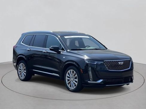 Certified 2023 Cadillac XT6 Premium Luxury AWD/4WD image 6