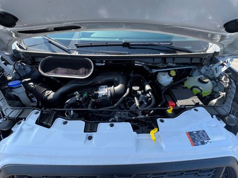 New 2025 Ford Transit 250 148 Medium Roof Extended AWD image 33