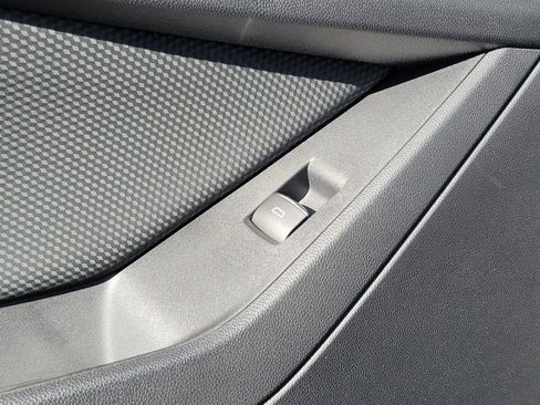 Used 2026 Chevrolet Equinox RS w/ Convenience Package III image 13