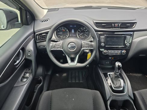 Used 2021 Nissan Rogue Sport S FWD image 14