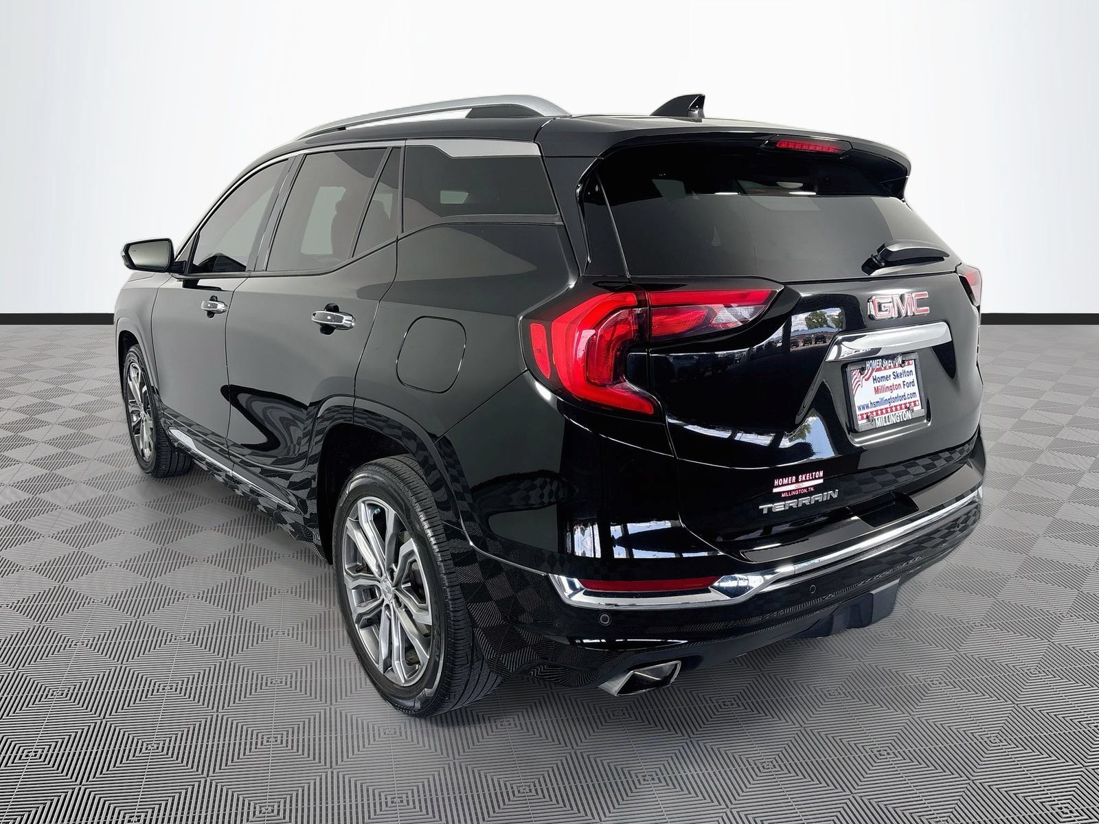 Used 2020 GMC Terrain Denali FWD image 5