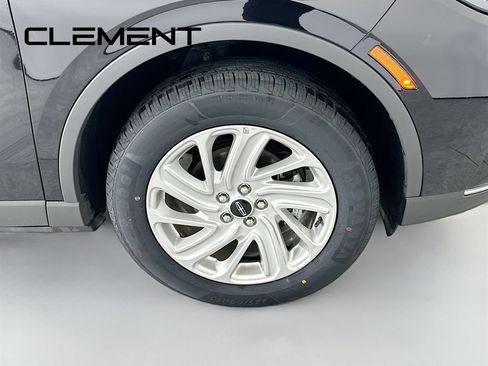 Used 2025 Lincoln Corsair AWD image 34