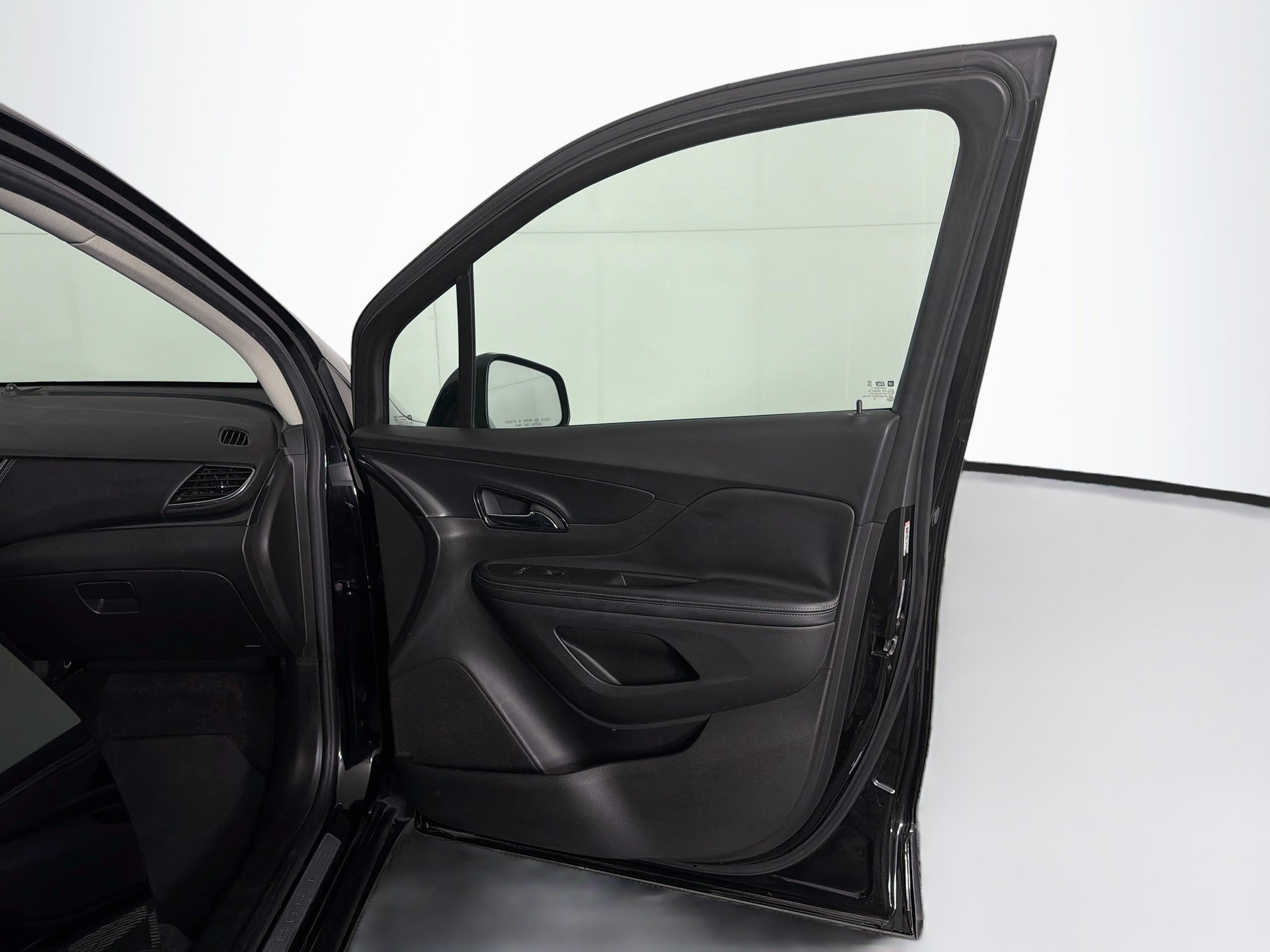 Used 2019 Buick Encore Preferred FWD image 29