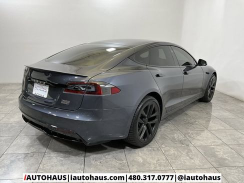 Used 2022 Tesla Model S Plaid image 6