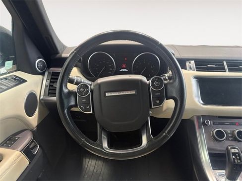 Used 2017 Land Rover Range Rover Sport HSE image 10