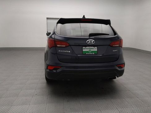Used 2017 Hyundai Santa Fe Sport image 6