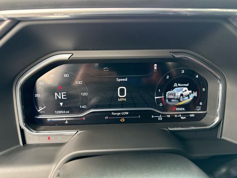 Certified 2025 GMC Sierra 3500 Denali Ultimate AWD/4WD image 16