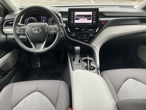 Used 2023 Toyota Camry LE w/ Convenience Package FWD image 28