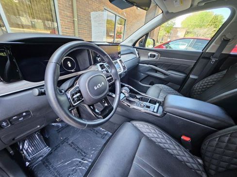 Used 2023 Kia Sorento SX Prestige AWD/4WD image 39