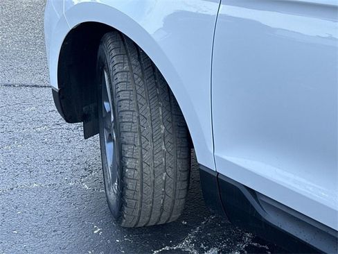 Certified 2022 Ford Edge SEL w/ Sport Appearance Package image 40