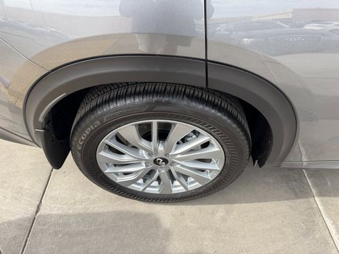 Used 2024 INFINITI QX50 Luxe w/ Cargo Package image 15