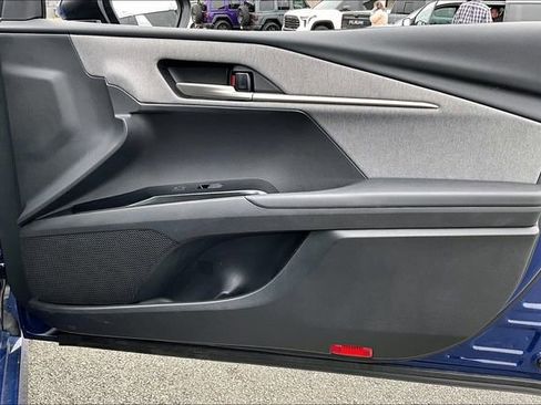 Used 2025 Toyota Camry LE image 25