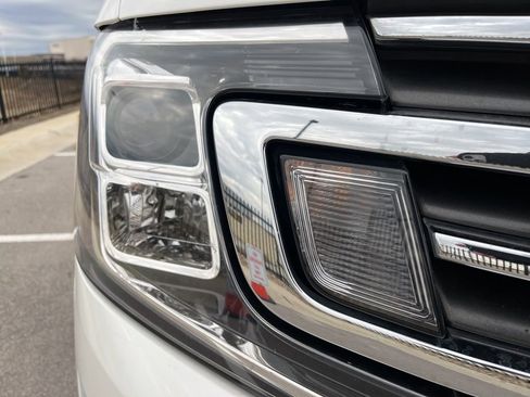 Used 2021 Ford Expedition Max XLT image 15